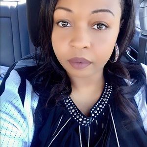 Meet your Posher, Joressa